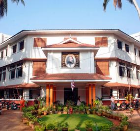 center - kerala - trivandrum ashram