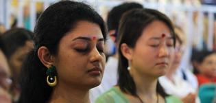 meditate-during-navratri.jpg